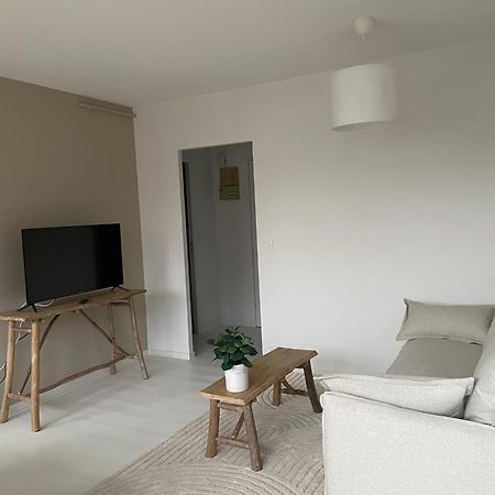 Au Coeur De La Ponetie Apartman Aurillac Kültér fotó
