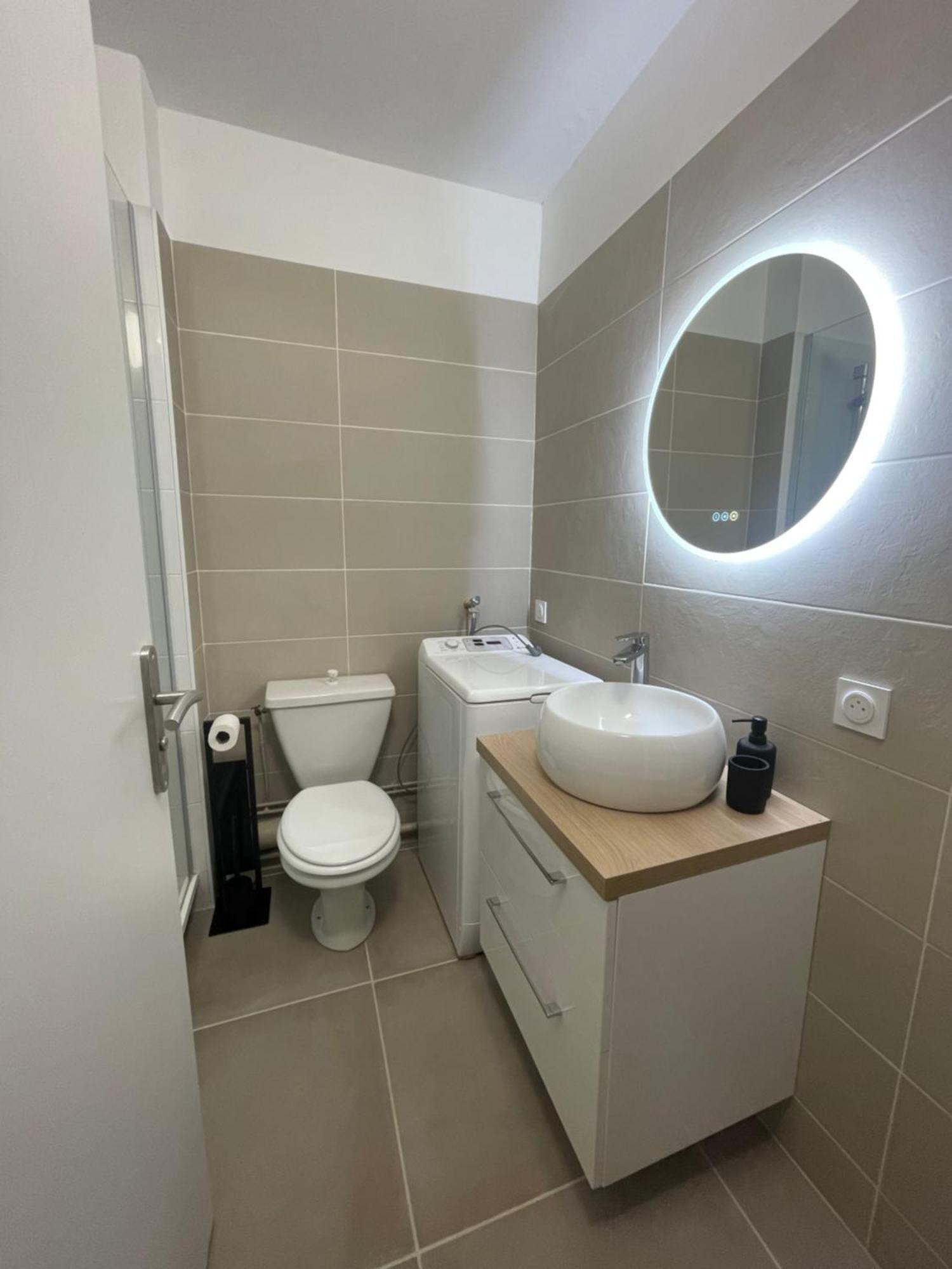 Au Coeur De La Ponetie Apartman Aurillac Kültér fotó